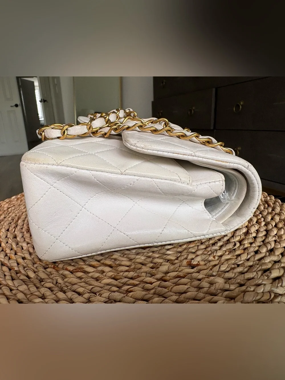 CHANEL White Quilted Lambskin Shoulder Bag